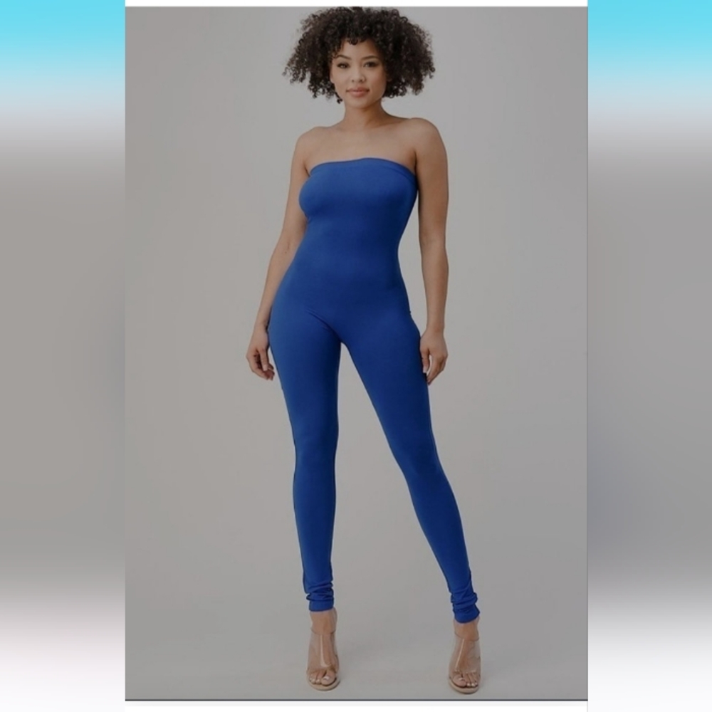 NWOT Blue Romper Jumpsuit By GlassTwo - Picture 1 of 6